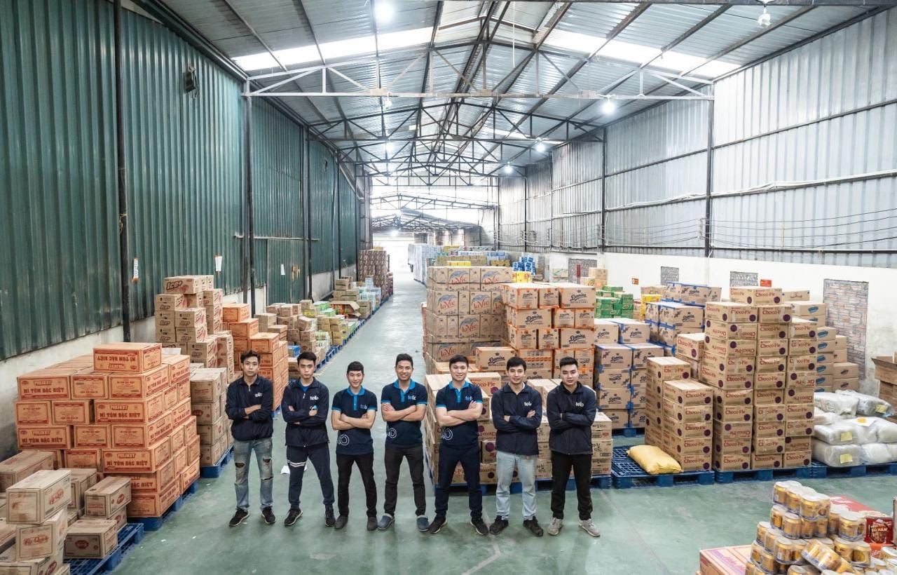 Hiện TELIO cũng xây dựng một hệ thống nhà kho, vận tải để đảm bảo hàng hóa được giao cho cửa hàng trong vòng 24 tiếng,