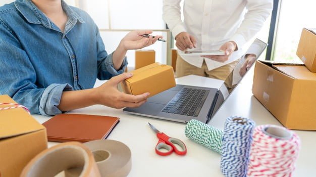 Nhà phân phối nhỏ sử dụng phần mềm DMS như thế nào?