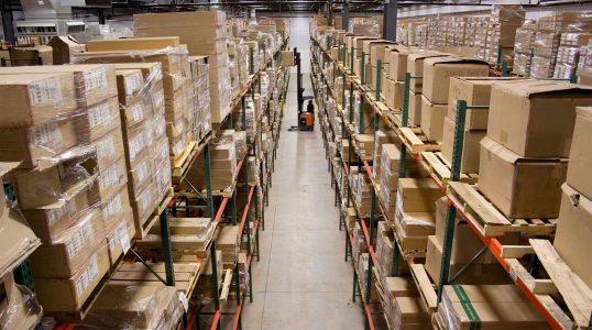 Áp dụng phần mềm DMS giải quyết những khó khăn gì cho doanh nghiệp?